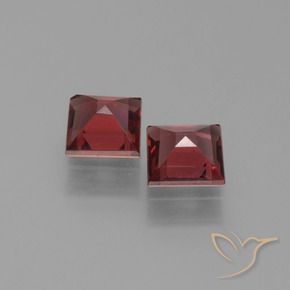 Gemas de Granate piropo Rojo oscuro natural de 1.33 ct, Cuadrado, VS