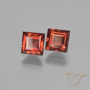 Gemas de Granate piropo Rojo oscuro natural de 1.81 ct, Cuadrado, VVS-VS