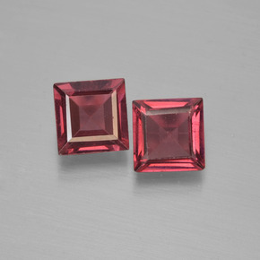 Gemas de Granate Piropo Rojo medio natural de 1.42 ct, Cuadrado, VVS