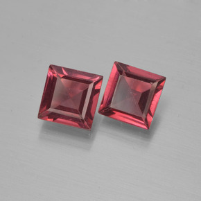 Gemas de Granate Piropo Rojo medio natural de 1.42 ct, Cuadrado, VVS