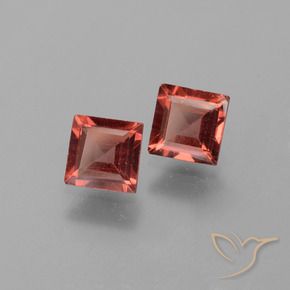 Gemas de Granate piropo Rojo escarlata natural de 1.53 ct, Cuadrado, VS