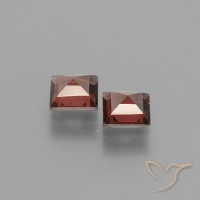 Gemas de Granate piropo Rojo escarlata intenso natural de 1.34 ct, Cuadrado, VS