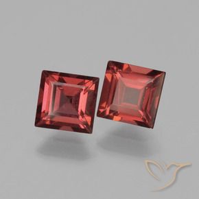 Gemas de Granate piropo Rojo escarlata natural de 1.57 ct, Cuadrado, VS