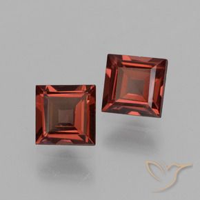 Gemas de Granate piropo Rojo oscuro natural de 1.55 ct, Cuadrado, VVS-VS