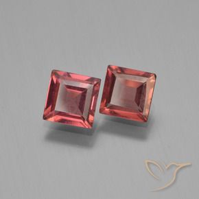Gemas de Granate piropo Rojo oscuro natural de 1.49 ct, Cuadrado, VVS