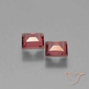 Gemas de Granate piropo Rojo oscuro natural de 1.49 ct, Cuadrado, VVS