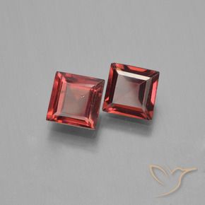 Gemas de Granate piropo Rojo oscuro natural de 1.36 ct, Cuadrado, VVS
