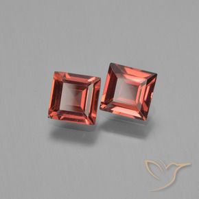 Gemas de Granate piropo Rojo medio natural de 1.40 ct, Cuadrado, VVS