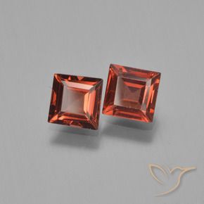 Gemas de Granate piropo Rojo medio natural de 1.58 ct, Cuadrado, VVS-VS