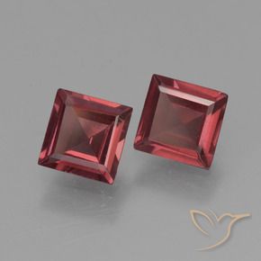 Gemas de Granate piropo Rojo escarlata natural de 1.33 ct, Cuadrado, VVS-VS