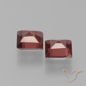 Gemas de Granate piropo Rojo escarlata intenso natural de 1.40 ct, Cuadrado, VVS