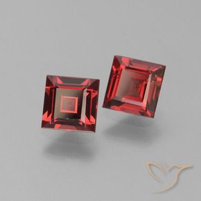 Gemas de Granate piropo Rojo oscuro natural de 1.49 ct, Cuadrado, VS