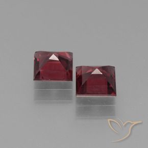 Gemas de Granate piropo Rojo oscuro natural de 1.53 ct, Cuadrado, VS