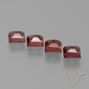 Gemas de Granate piropo Rojo medio natural de 2.78 ct, Cuadrado, VS