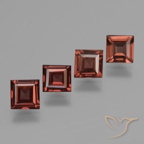 Gemas de Granate piropo Rojo oscuro natural de 2.86 ct, Cuadrado, VS