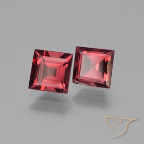Gemas de Granate piropo Rojo oscuro natural de 1.66 ct, Cuadrado, VS