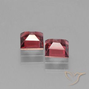 Gemas de Granate piropo Rojo merlot natural de 1.57 ct, Cuadrado, VVS-VS