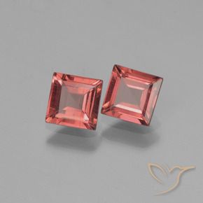 Gemas de Granate piropo Rojo oscuro natural de 1.60 ct, Cuadrado, VS