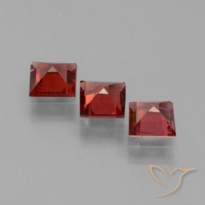 Gemas de Granate piropo Rojo oscuro natural de 1.73 ct, Cuadrado, VS