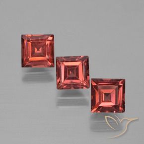 Gemas de Granate piropo Rojo medio natural de 2.80 ct, Cuadrado, VS