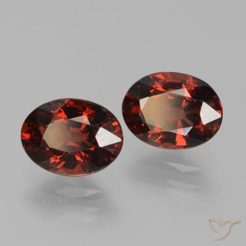 Gemas de Granate piropo Rojo oscuro natural de 3.45 ct, Ovalada, VVS-VS