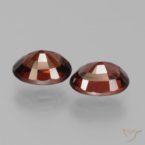 Gemas de Granate piropo Rojo oscuro natural de 3.45 ct, Ovalada, VVS-VS
