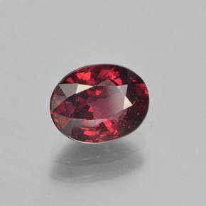 Granate Piropo Rojo oscuro natural de 1.84 ct, Corte Óvalo, VS