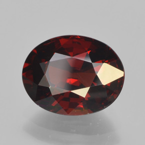 Granate Piropo Roja natural de 3.48 ct, Corte Óvalo, VVS