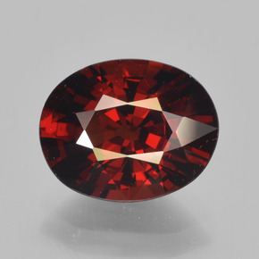 Granate Piropo Roja natural de 3.29 ct, Corte Óvalo, VVS-VS