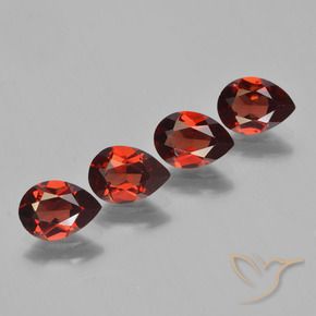 Gemas de Granate Piropo Rojo grosella natural de 3.36 ct, En forma de pera, VVS-VS