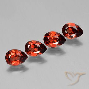 Gemas de Granate piropo Rojo grosella natural de 3.34 ct, En forma de pera, VS