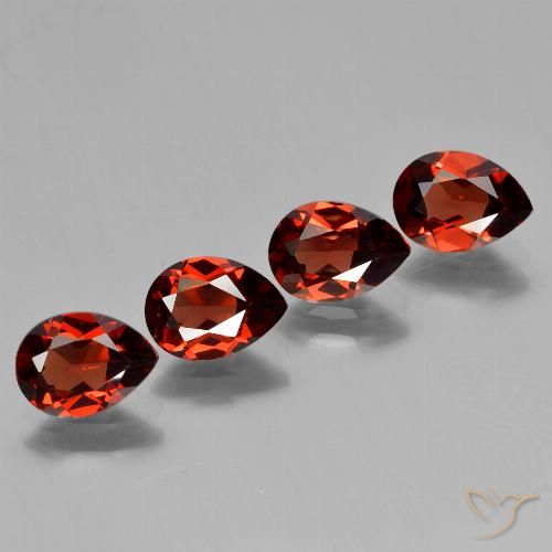 Gemas de Granate piropo Rojo medio natural de 3.43 ct, En forma de pera, VVS-VS