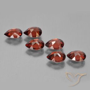 Gemas de Granate piropo Rojo merlot natural de 4.57 ct, En forma de pera, VVS-VS