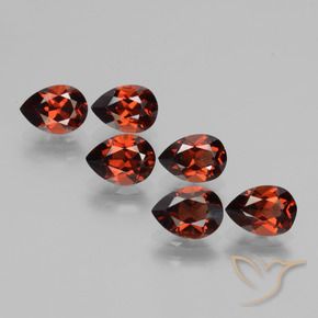 Gemas de Granate piropo Rojo oscuro natural de 5.45 ct, En forma de pera, VS