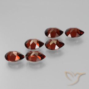 Gemas de Granate piropo Rojo oscuro natural de 5.37 ct, En forma de pera, VVS-VS