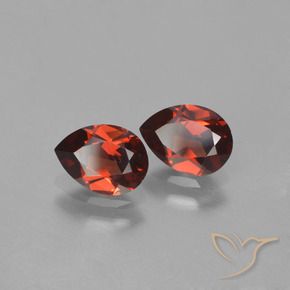 Gemas de Granate piropo Rojo merlot natural de 1.78 ct, En forma de pera, VS