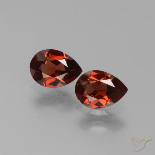 1.64ctw Natural Rojo oscuro Granate piropo, En forma de pera, VVS-VS
