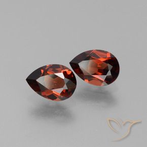 Gemas de Granate piropo Rojo claro natural de 1.73 ct, En forma de pera, VVS-VS