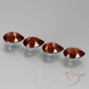 Gemas de Granate piropo Rojo grosella natural de 3.72 ct, En forma de pera, VVS-VS