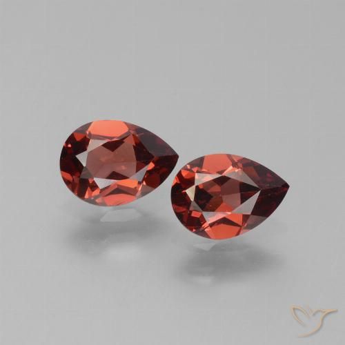 1.59ctw Natural Rojo oscuro medio Granate piropo, En forma de pera, VVS-VS