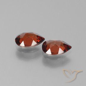 Gemas de Granate piropo Rojo oscuro natural de 1.60 ct, En forma de pera, VVS-VS