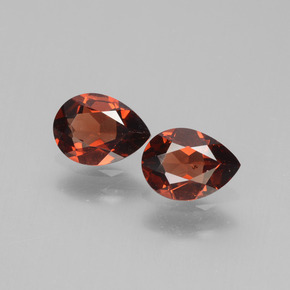 Gemas de Granate Piropo Rojo merlot natural de 1.53 ct, En forma de pera, VVS