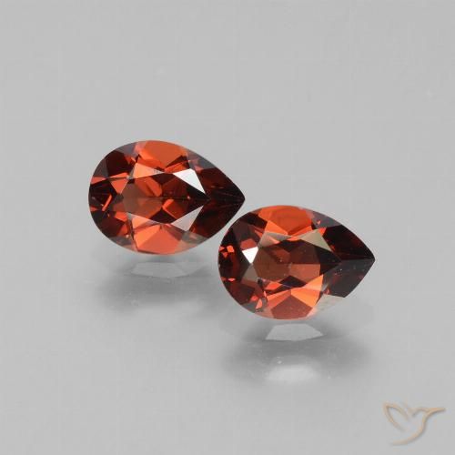Gemas de Granate Piropo Rojo merlot natural de 1.84 ct, En forma de pera, VVS-VS