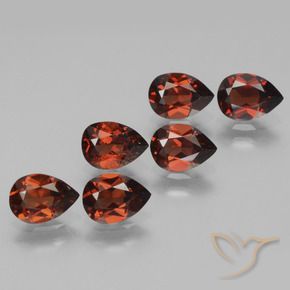 Gemas de Granate piropo Rojo oscuro natural de 5.16 ct, En forma de pera, VS