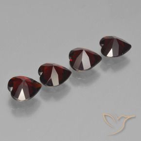 Gemas de Granate piropo Rojo negruzco natural de 2.91 ct, Corazón, VVS-VS