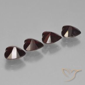 Gemas de Granate piropo Rojo negruzco natural de 3.24 ct, Corazón, VS