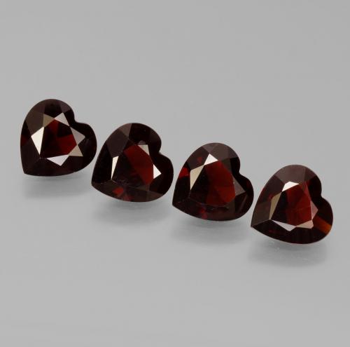 Gemas de Granate Piropo Rojo oscuro natural de 2.99 ct, Forma de corazón, VVS-VS