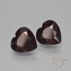 Gemas de Granate piropo Rojo negruzco natural de 1.52 ct, Corazón, VVS-VS