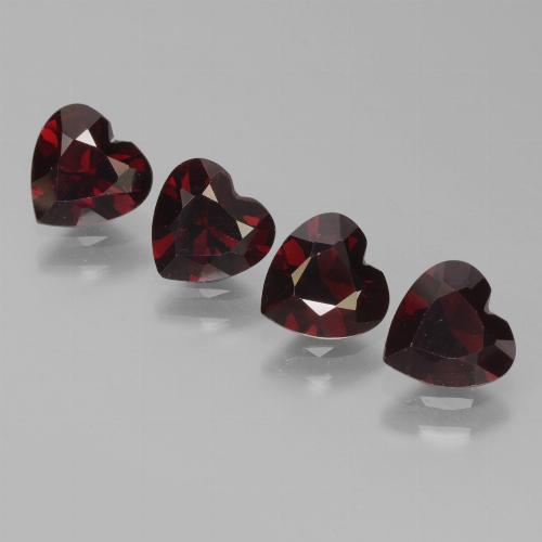 Gemas de Granate Piropo Rojo negruzco natural de 3.12 ct, Forma de corazón, VVS-VS