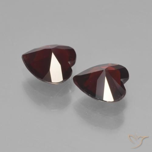 Gemas de Granate piropo Rojo negruzco natural de 1.45 ct, Corazón, VVS-VS